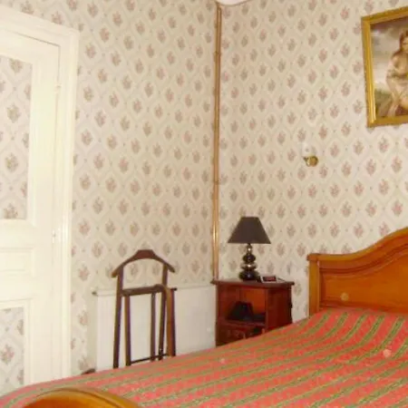 Maison Accueillante A Gabarret, Jacuzzi Et Jardin Nyaraló Gabarret