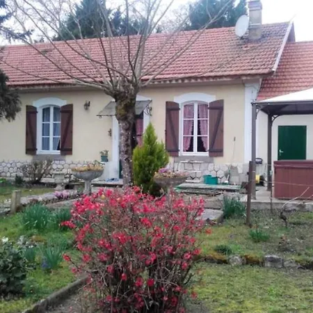 Maison Accueillante A Gabarret, Jacuzzi Et Jardin * Gabarret
