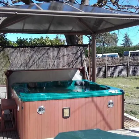 Maison Accueillante à Gabarret, Jacuzzi Et Jardin Casa vacanze Gabarret